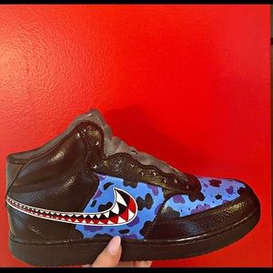 Mens Size 10- Blue Camo-Nike